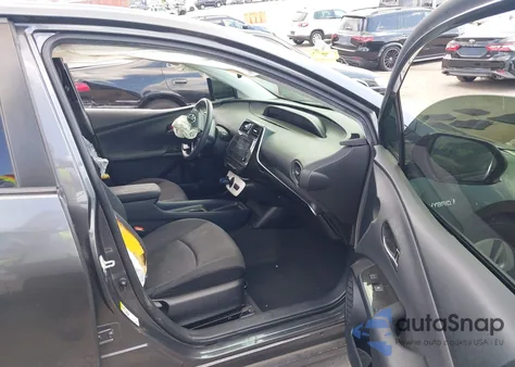 2016 Toyota Prius Two Eco z USA, uszkodzony, nr VIN JTDKARFU3G3000300